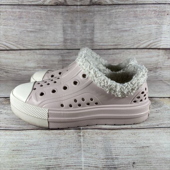 Converse Other - Converse Chuck Taylor All Star Play Lite CX Youth Size 13 Shoes Sherpa Easy-On